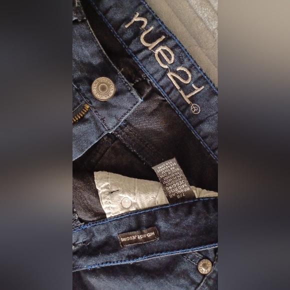 RUE 21 Mid Rise Regular Dark Blue Jegging (7/8) - Picture 3 of 3